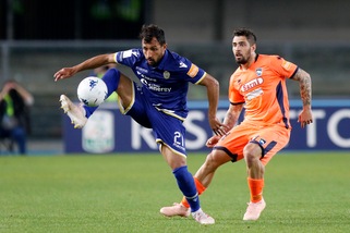 Playoff di B, divertente 0-0 tra Verona e Pescara: tutto rimandato al ritorno