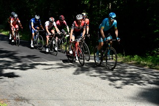 Giro d'Italia, 12ª tappa a Benedetti. Polanc nuova maglia rosa