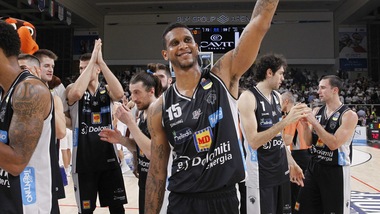 Basket, playoff Serie A: Trieste e Trento vincono Gara 3