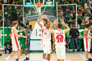 Nunnally trascina l'Olimpia Milano: Avellino ko. Domenica Gara-5