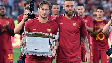 Totti: "De Rossi? Giocatore universale, da subito aveva un passo diverso da tutti"