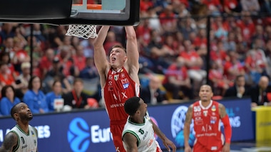 L'Olimpia Milano schiaccia Avellino e conquista la semifinale