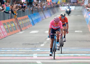 Carapaz: "Nibali? Sarà una bella sfida: è un avversario pericoloso"