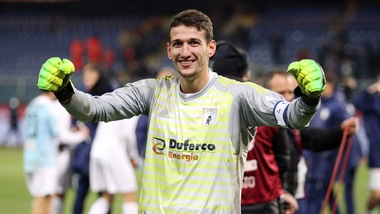 Paroni-Virtus Entella, rinnovo a vita