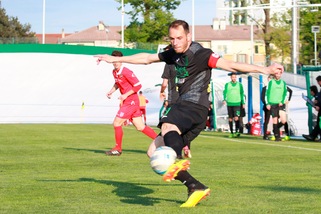 Pordenone, prolungamento di contratto per De Agostini