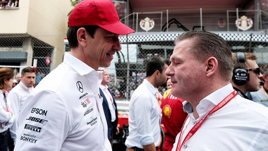 Wolff: "Mi aspetto una reazione potente da Bottas"