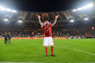 De Rossi: "Indignato per la falsa ricostruzione dei fatti. Querelerò"