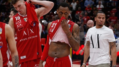 Olimpia Milano ancora ko. Sassari scappa sul 2-0