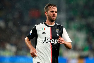 Juve, Prosinecki rassicura i tifosi: "Pjanic resta in bianconero"