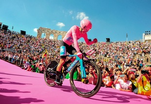 Giro d'Italia, nel 2020 si partirà dall'Ungheria