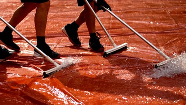 Roland Garros, programma sospeso per pioggia