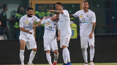 Trapani, i giocatori mettono in mora il club