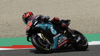 Quartararo, operazione riuscita: Montmelò in forse