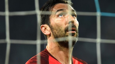 Buffon, i bookmaker lo rimandano al Parma