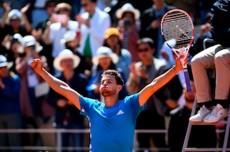 Thiem supera Djokovic: è ancora finale al Roland Garros