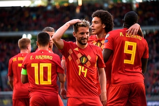 Castagne fa volare il Belgio. Mertens e Lukaku partecipano alla festa