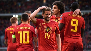 Castagne fa volare il Belgio. Mertens e Lukaku partecipano alla festa
