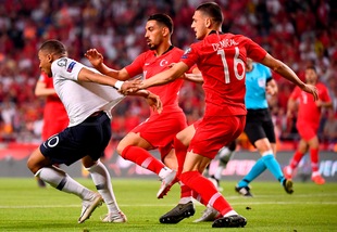 Juve, Paratici in Turchia studia Demiral: messo sotto esame