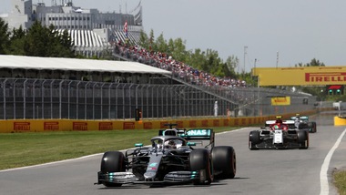 Gp Canada: Problema idraulico per Hamilton, meccanici al lavoro sulla sua Mercedes