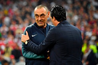 Sarri alla Juve: oggi l’ok del Chelsea, poi blitz a Torino