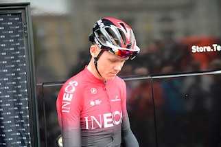 Brutta caduta per Froome, salterà il Tour de France