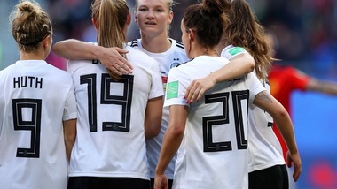 Mondiali femminili: vittorie per Nigeria, Germania e Francia