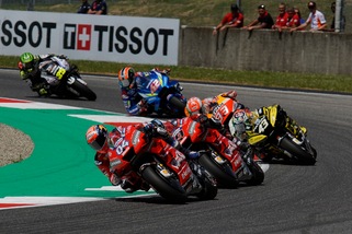 MotoGp, Catalogna: Ducati a caccia di Marquez