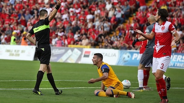 Triestina, rinnovo fino al 2021 per capitan Lambrughi