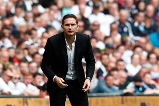 London Evening Standard: "Lampard sta per firmare con il Chelsea"