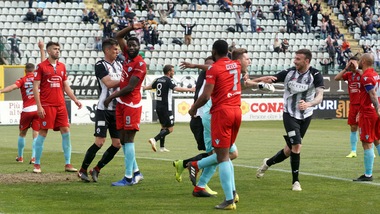 Olbia, Van Der Want in Sardegna fino al 2021