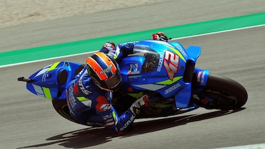 Catalogna: terze libere a Rins, Rossi è quarto