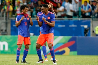 La Colombia balla con James Rodriguez, l'Argentina cade con Lionel Messi