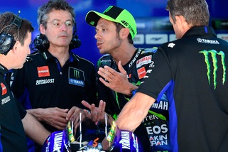 Valentino Rossi: "Lorenzo ha chiesto scusa, peccato perchè la moto andava bene"