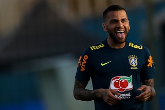 Dani Alves, fine carriera in Brasile: San Paolo o Bahia