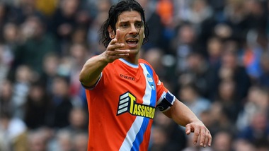 Spal, ufficiale: rinnovo fino al 2020 per Floccari