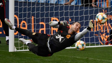 Mundo Deportivo: "Roma all'assalto di Pau Lopez"