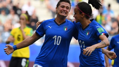 Mondiale femminile: l'Italia vola anche in quota