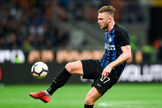 Skriniar, coro anti-Juventus: "La Champions non la vinci mai"