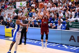 Basket, finale scudetto: Venezia meglio di Sassari, il titolo a 1,67