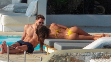Izabel Goulart e Kevin Trapp, che vacanze a Mykonos