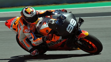 Assen, Lorenzo cade e finisce in ospedale