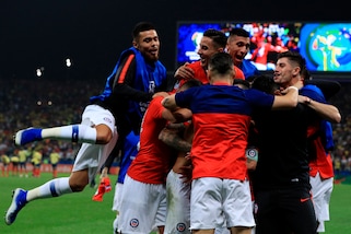 Il Cile vince ai rigori: la Colombia di Cuadrado saluta la Coppa America