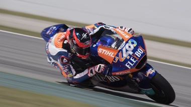 Moto2: ad Assen trionfa Fernandez. Terzo Marini