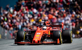 Vettel: "Oggi Leclerc meritava di vincere"
