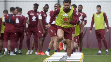 Torino, anticipato il raduno. Al via il 4 luglio