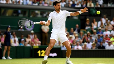 Djokovic, esordio ok a Wimbledon. Avanza Anderson, Zverev battuto