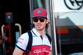 Giovinazzi: "Il nostro duro lavoro è stato ripagato"