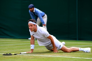 Cecchinato saluta Wimbledon. Bene Berrettini