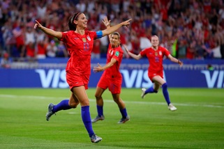 Mondiali femminili, Stati Uniti in finale. L'Inghilterra si arrende 2-1
