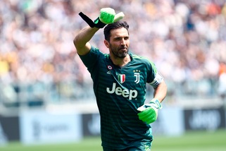 Juve, Buffon torna: le visite mediche giovedì